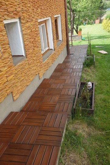 drevené terasove dlaždice